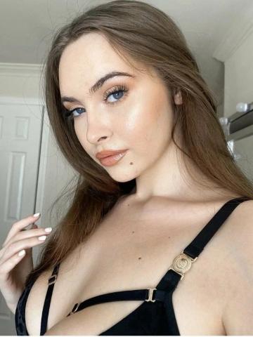 Индивидуалка Амелия Фотография 2